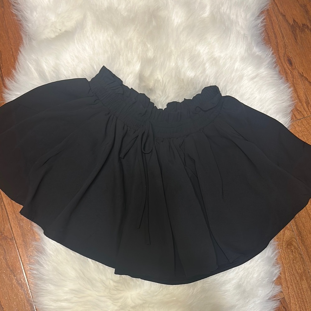 Elegant Black Skirt